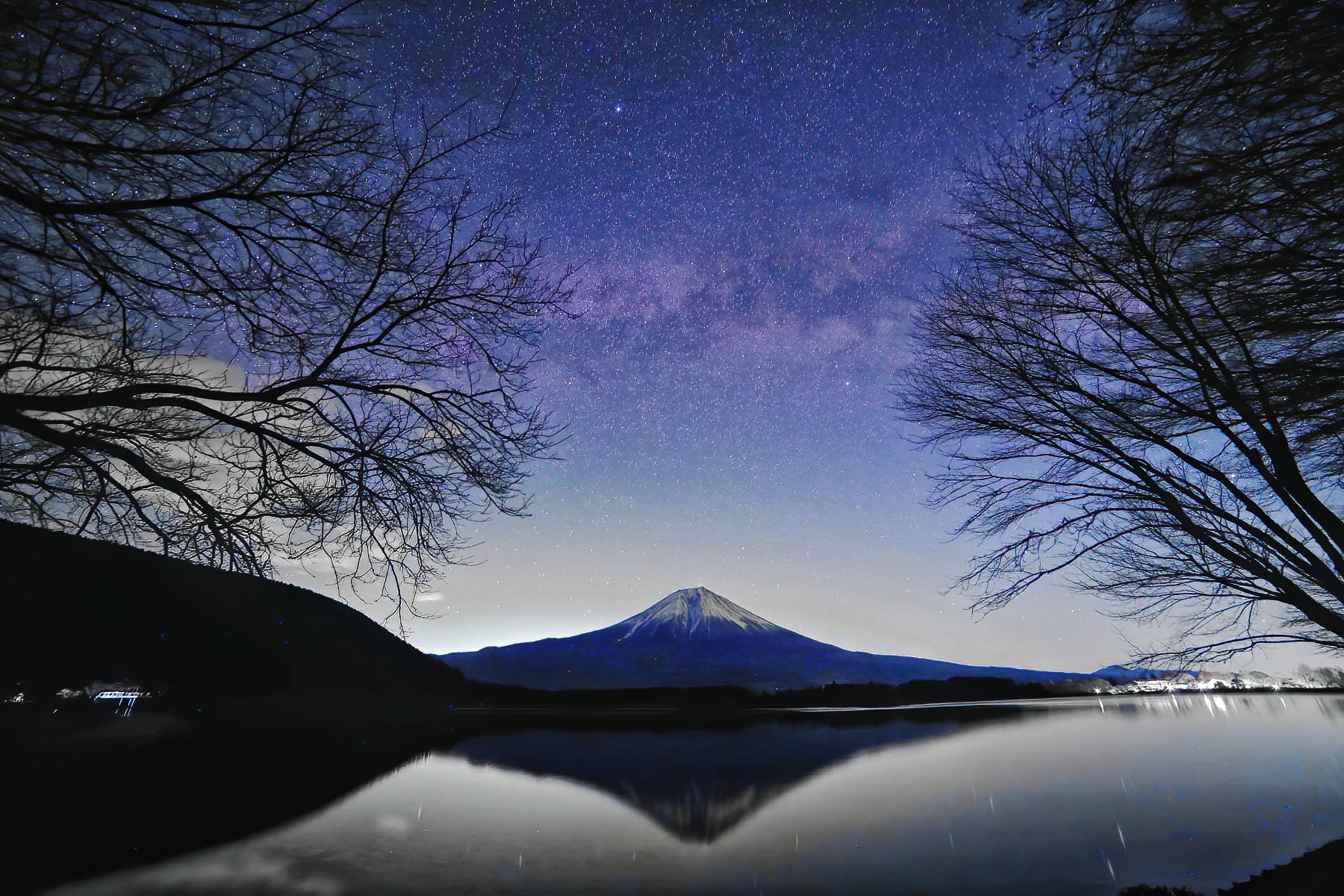 富士と銀河�U　2019.04.01　田貫湖
