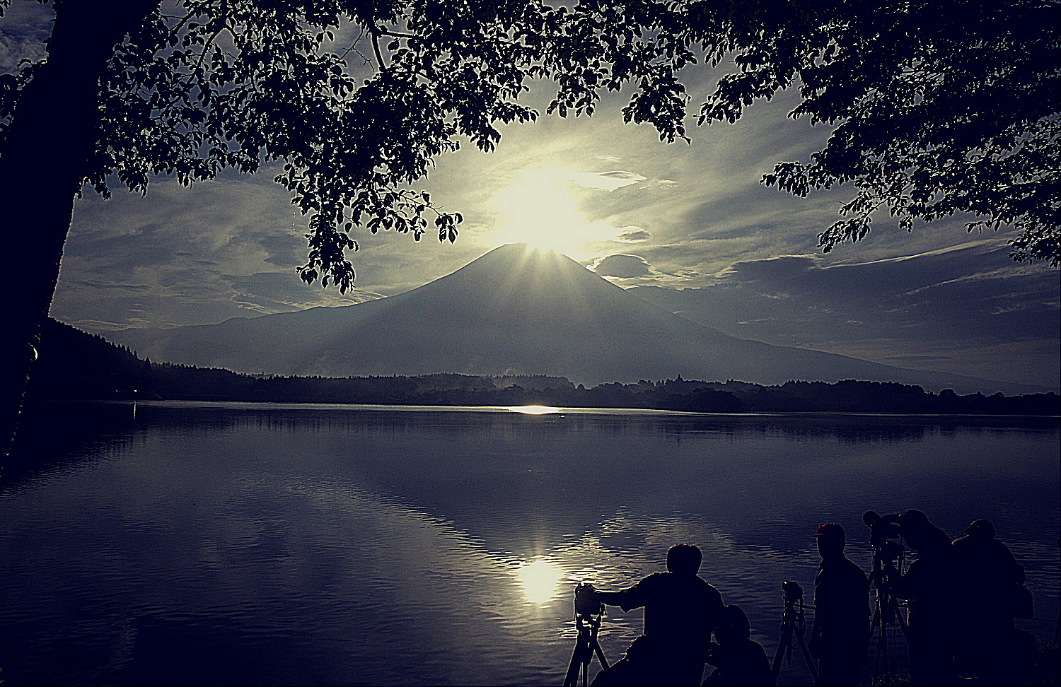 撮影風景　雲中のダイヤモンド富士　2013年8月21日　田貫湖