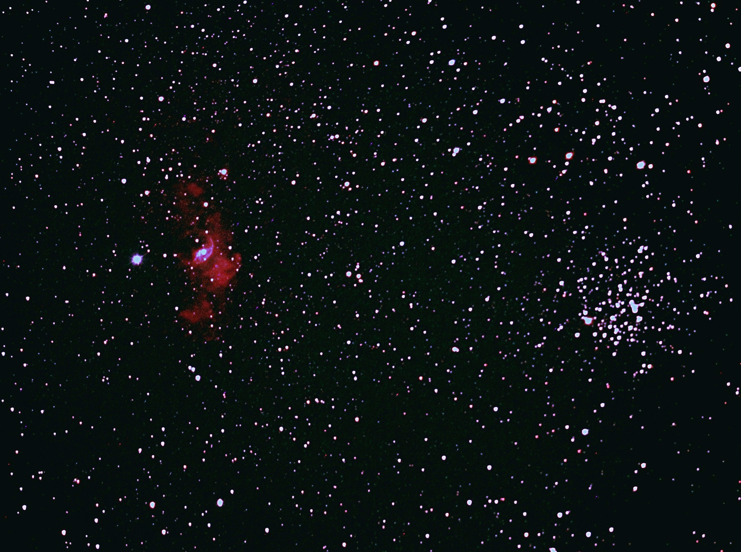 M52とNGC 7635（バブル星雲）　2017.10.25　自宅市街地より
