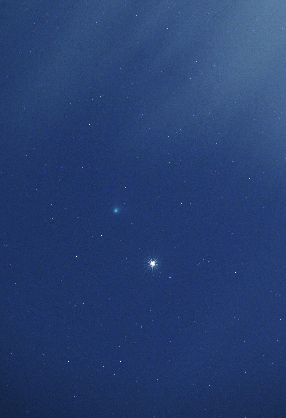 カタリナ彗星とアークトゥルスの接近　2016.01.02　自宅　300mm