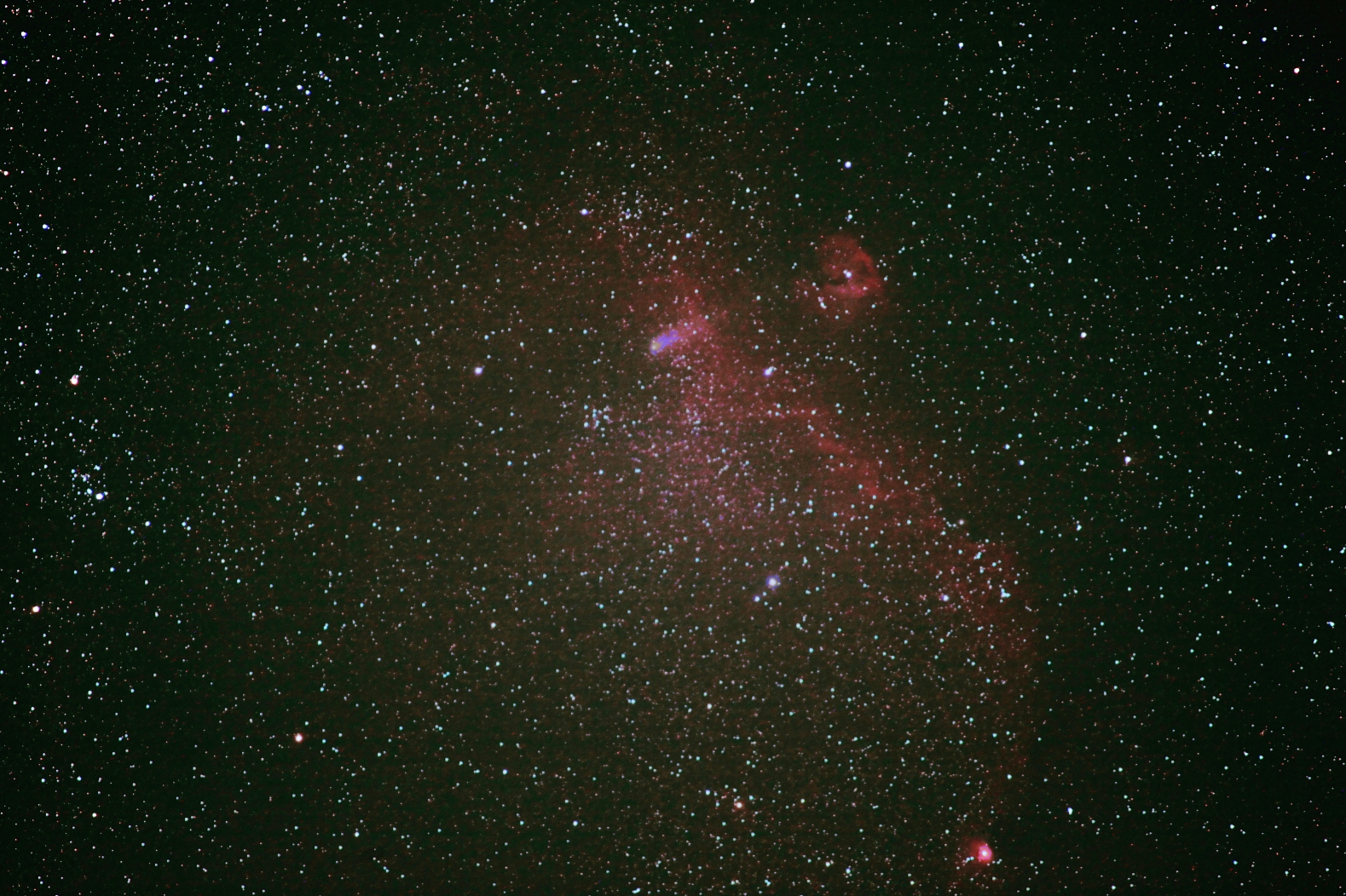 カモメ星雲を通過するジャコビニ・ジンナー彗星(21P)  300mm     2018.10.10